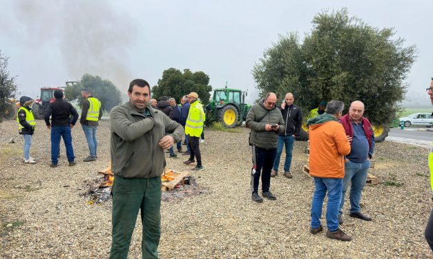 GALERÍA: Así ha sido la segunda jornada de protestas de los agricultores extremeños