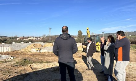 Continúan las obras de ampliación del cementerio municipal de Coria