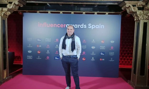 El cocinero extremeño David Gibello consigue la segunda posición en los premios Influencer Awards España