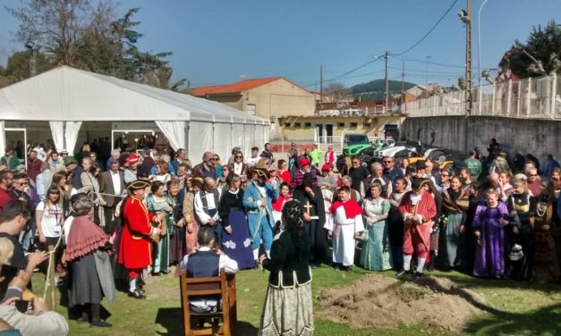 Villanueva de la Sierra cocinará 300 kilos de carne de cabrito en la Fiesta del Árbol