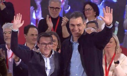 Gallardo elimina 21 cargos de la nueva ejecutiva del PSOE de Extremadura donde sólo repite él