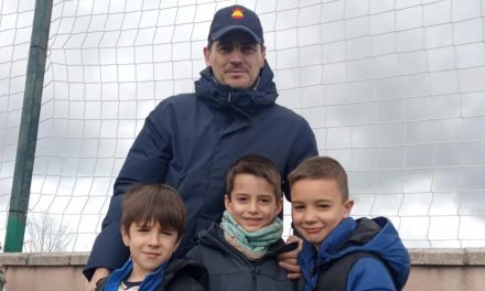 Sopresa en Navalmoral: Iker Casillas presente en el torneo de fútbol base moralo