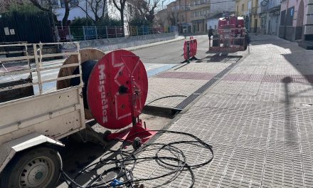 El Ayuntamiento de Moraleja renueva las redes de alumbrado público
