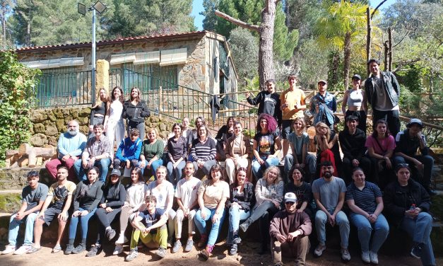Jóvenes de siete países analizan en Sierra de Gata la cultura popular en zonas rurales