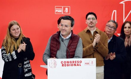 Miguel Ángel Gallardo vence a Lara Garlito en las primarias y se convierte en el sucesor de Vara