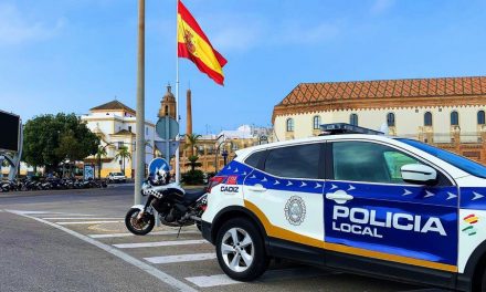 Detienen en Cádiz a dos extremeños que fueron sorprendidos con tabaco de contrabando