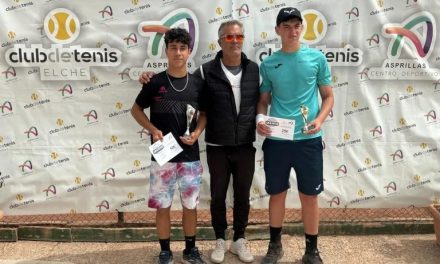 Un joven de Villanueva se proclama campeón en categoría cadete del XLI Torneo Nacional de Tenis