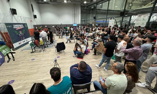 Más de 1.700 euros donados a ‘Mi Princesa Rett’ en el I Campeonato de Powerlifting de Cáceres