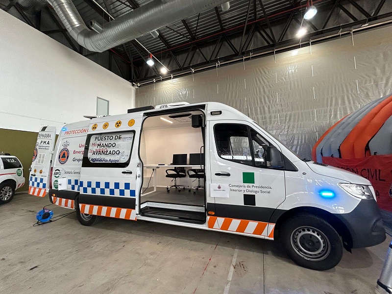 Protección Civil cuenta con una nueva unidad móvil de emergencias NRBQ pionera en España
