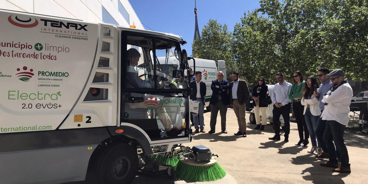 Zafra incorpora vehículos y maquinaria de última tecnología para la limpieza de viaria