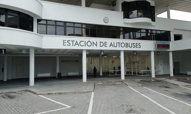 La Junta de Extremadura destina 6,6 millones de euros para mantener el transporte gratuito en autobús