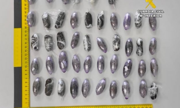 Detenida una mujer por intentar introducir 46 bellotas de hachís al Centro Penitenciario de Cáceres