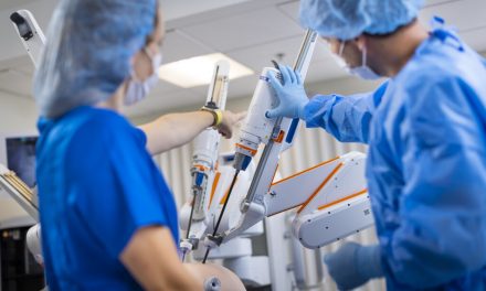 Hugo, el sistema robótico de 1.7 millones de euros hará su primera intervención quirúrgica