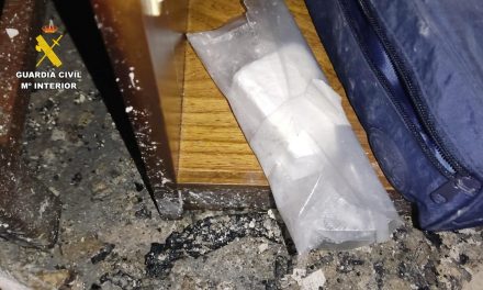 Detenido un hombre tras incautarle 1.920 dosis de cocaína y provocar un incendio en un hotel