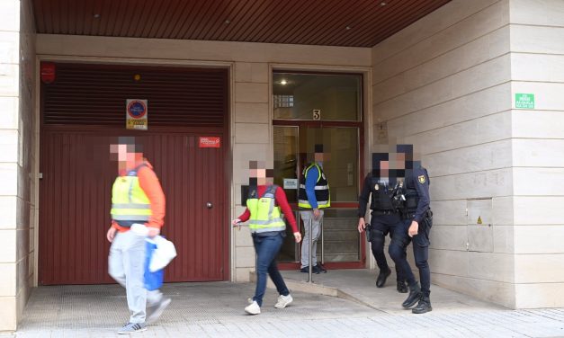 El joven de 17 años detenido en Badajoz asestó varias puñaladas a su madre adoptiva