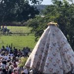 Cientos de caurienses arropan a la Virgen de Argeme a su llegada a Coria